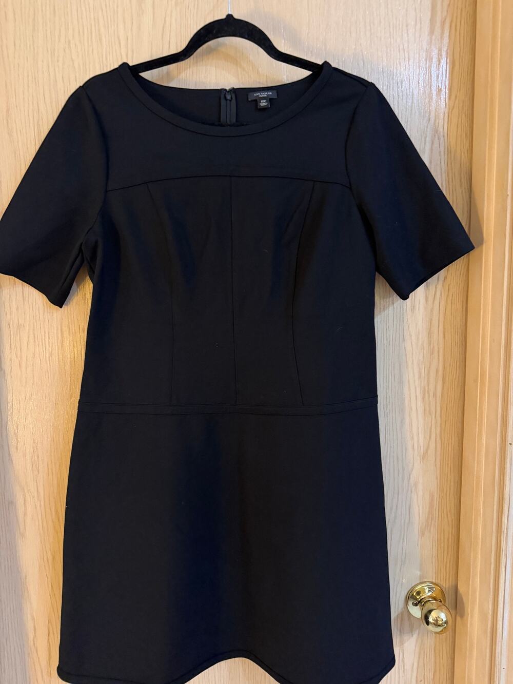 Ann Taylor Petite Black Ponte Sheath Dress Size 12P